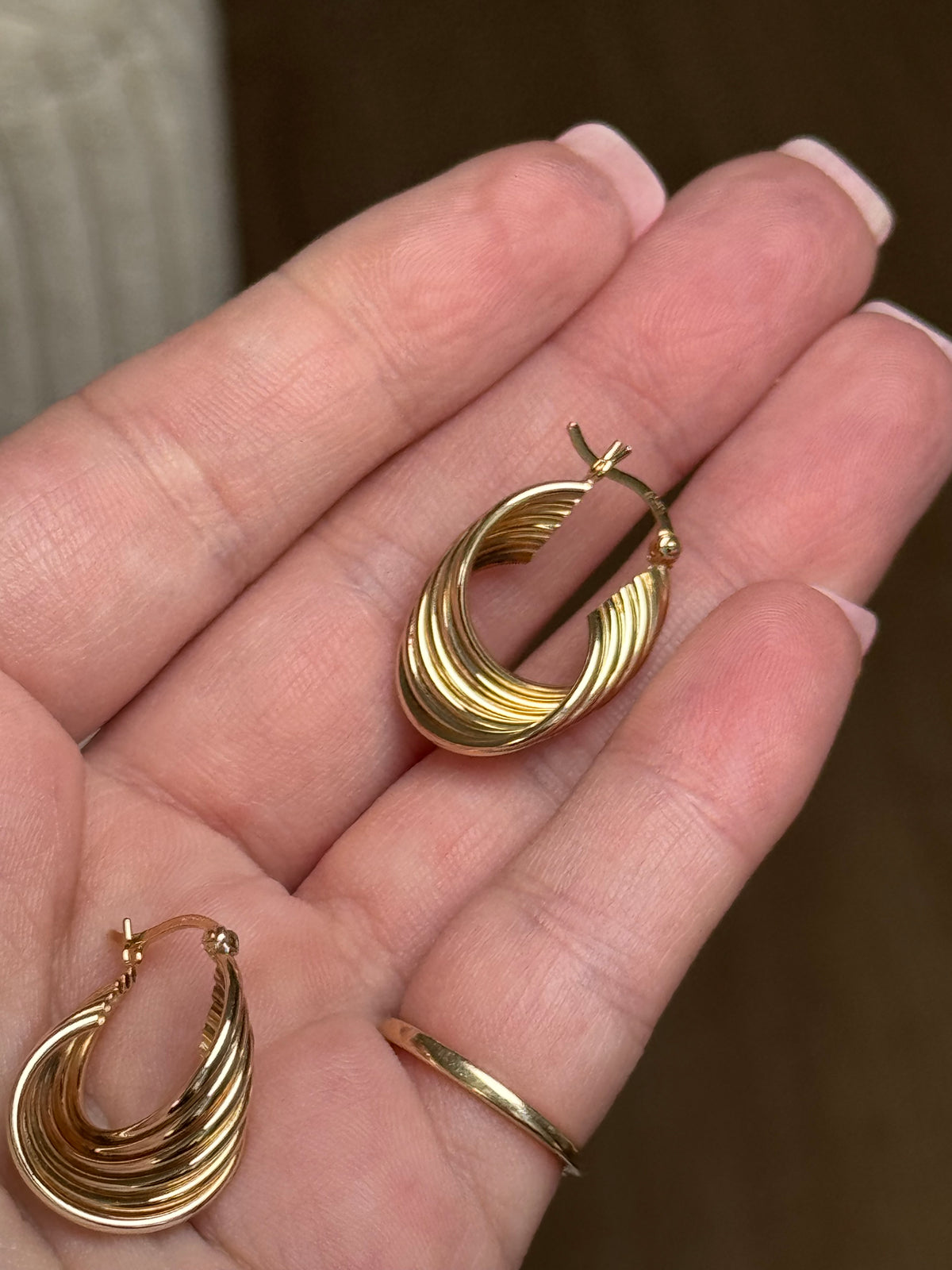 14k hoops