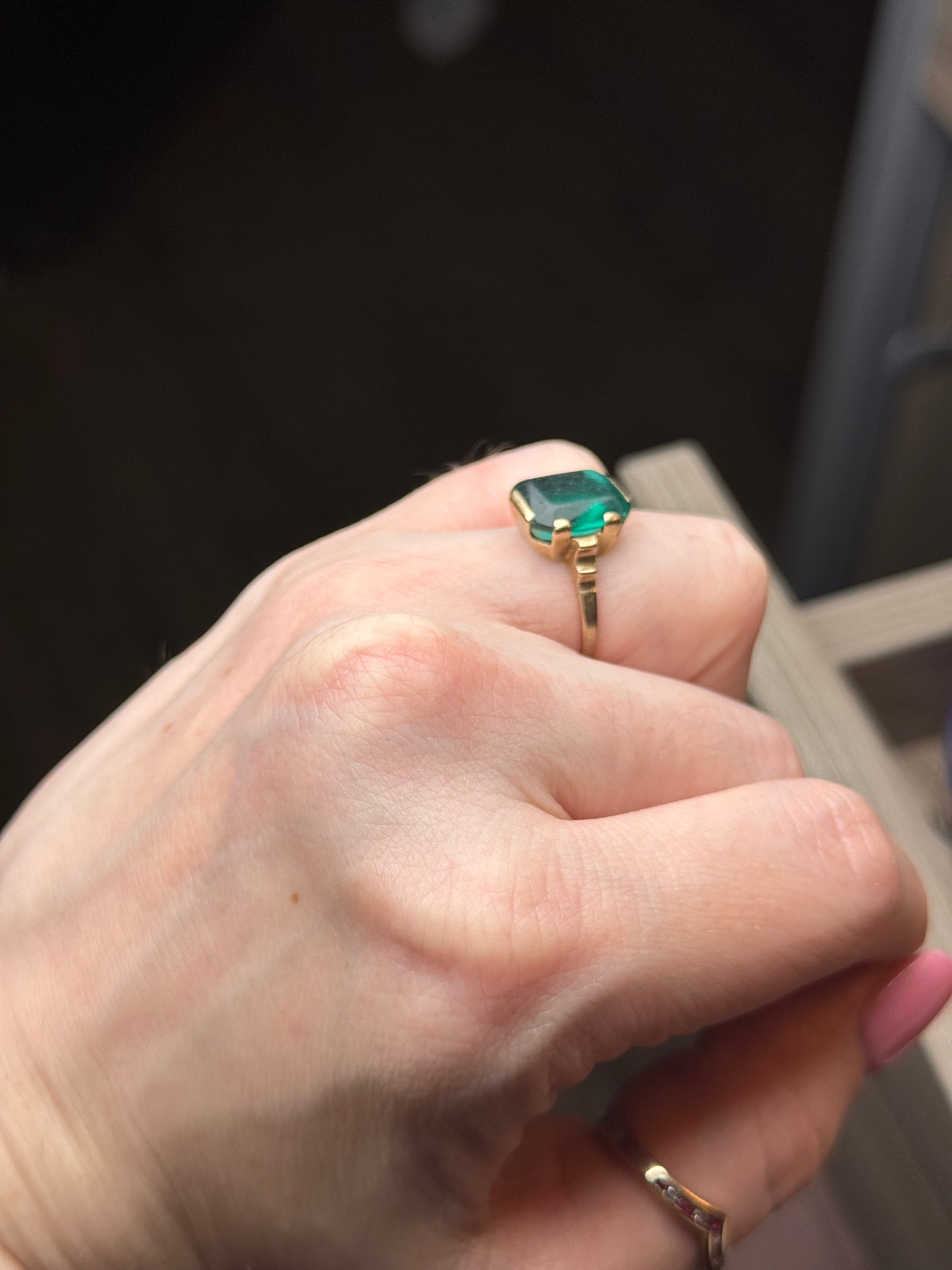 14k. Unknown stone. Size 7