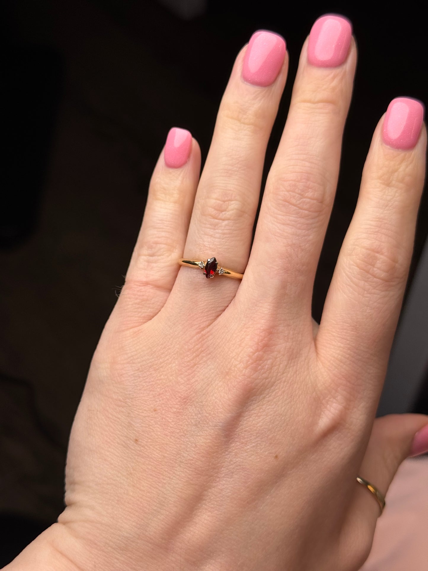 14k garnet diamond ring - size 6.75-7