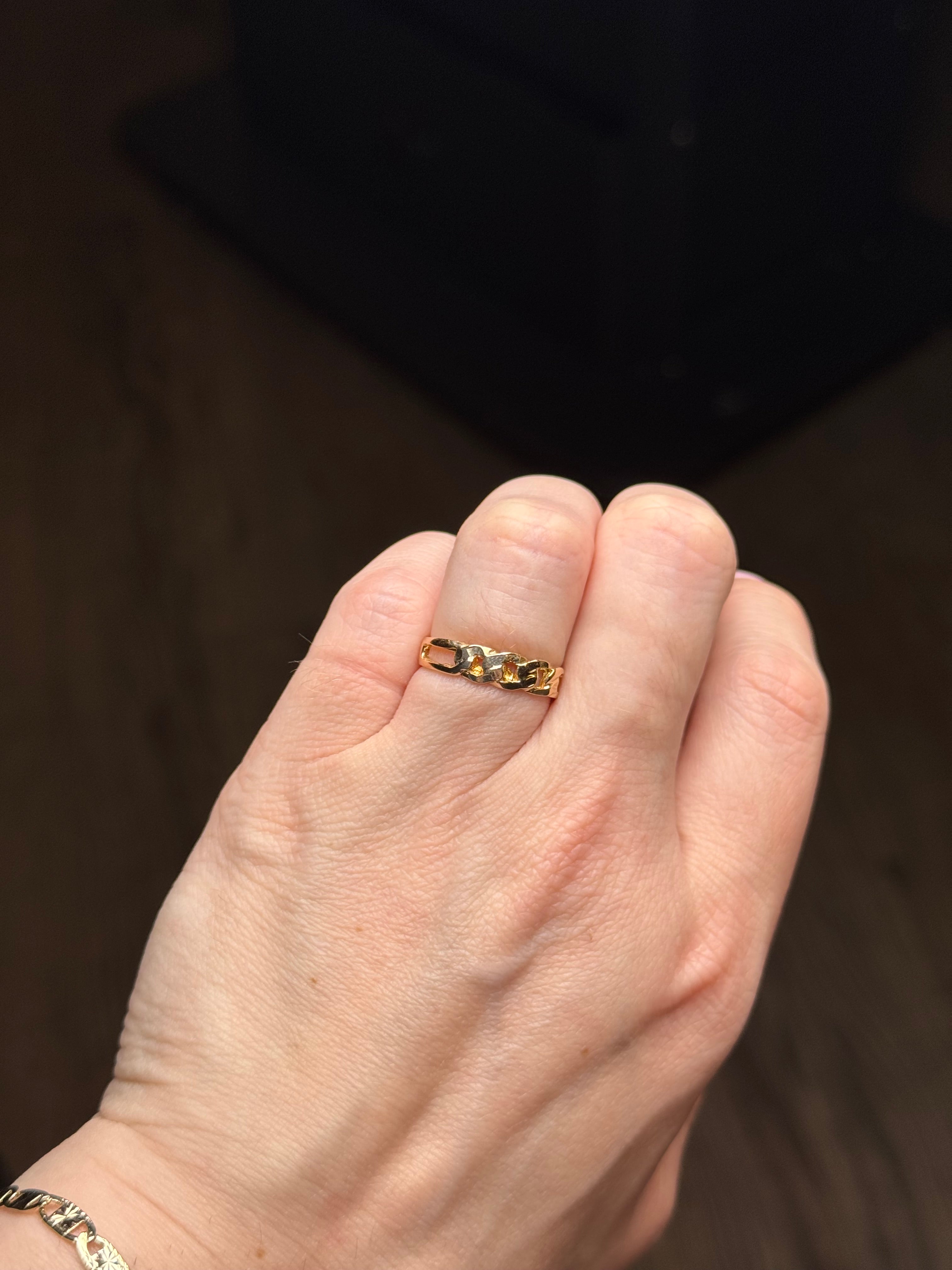 10k Gold Ring - Size 6.75