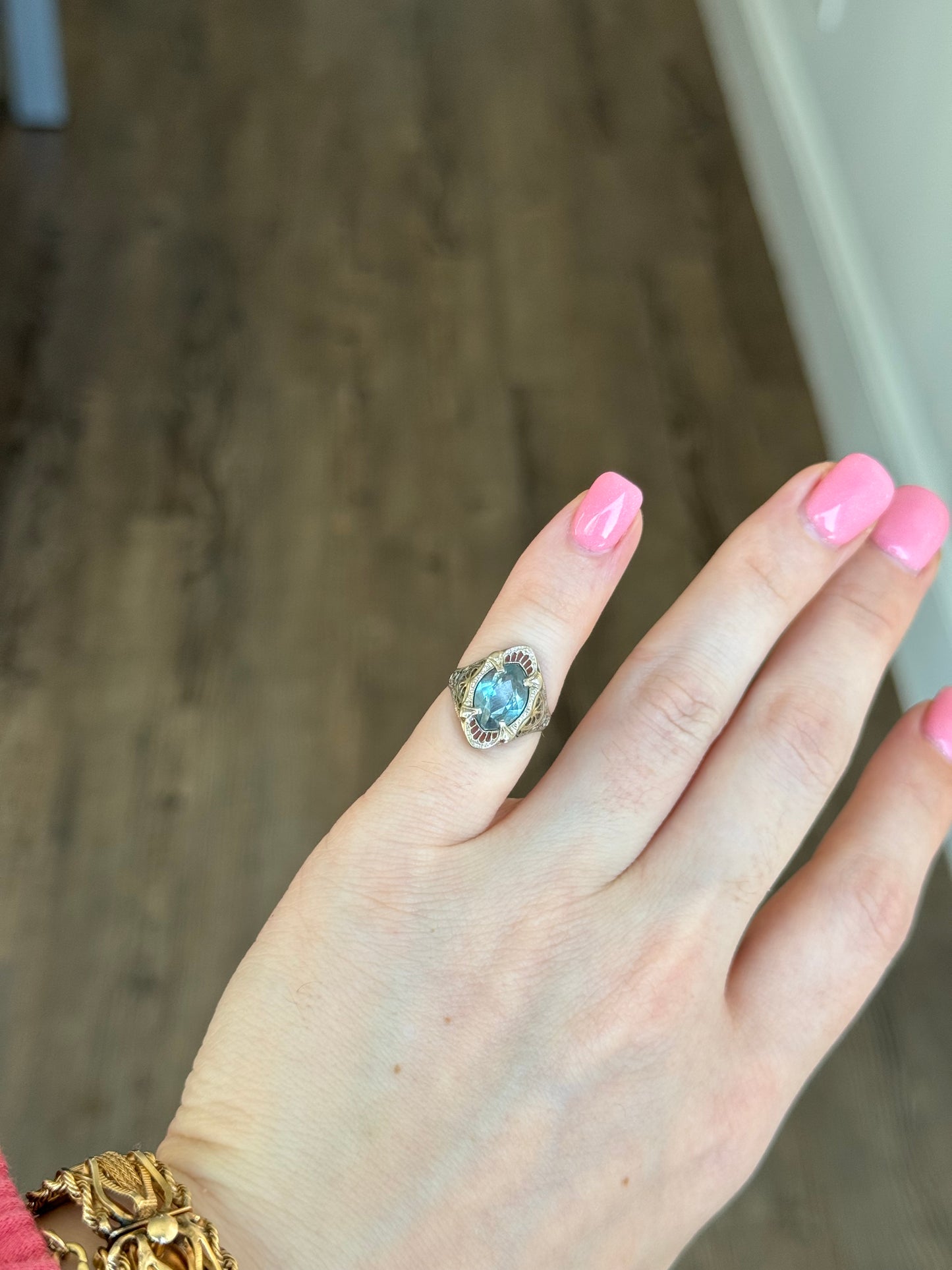 10k White Gold A&S Federated Abraham & Strauss Pinky Ring - Size 2.5