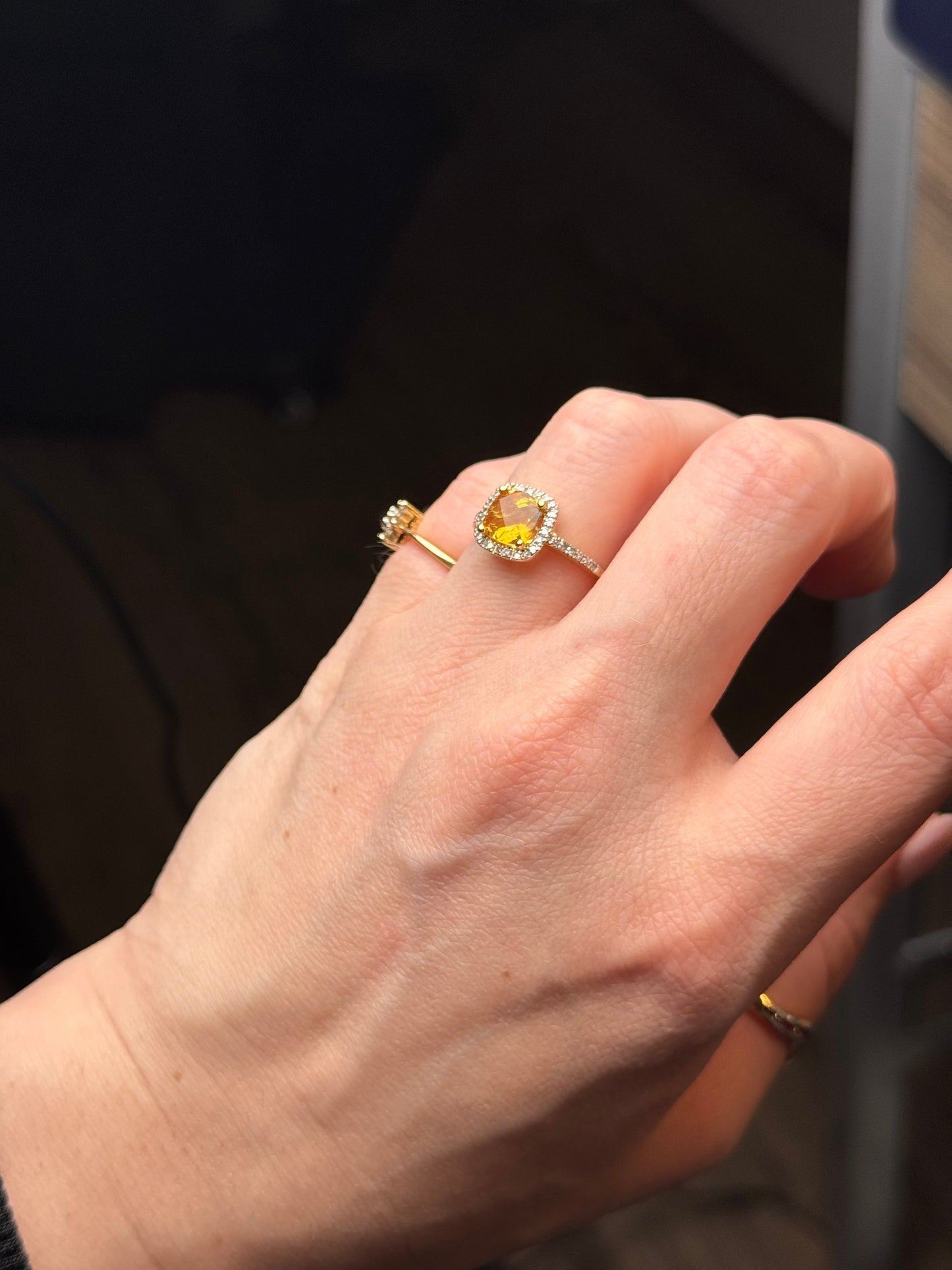 14k citrine diamond ring - size 6.75-7