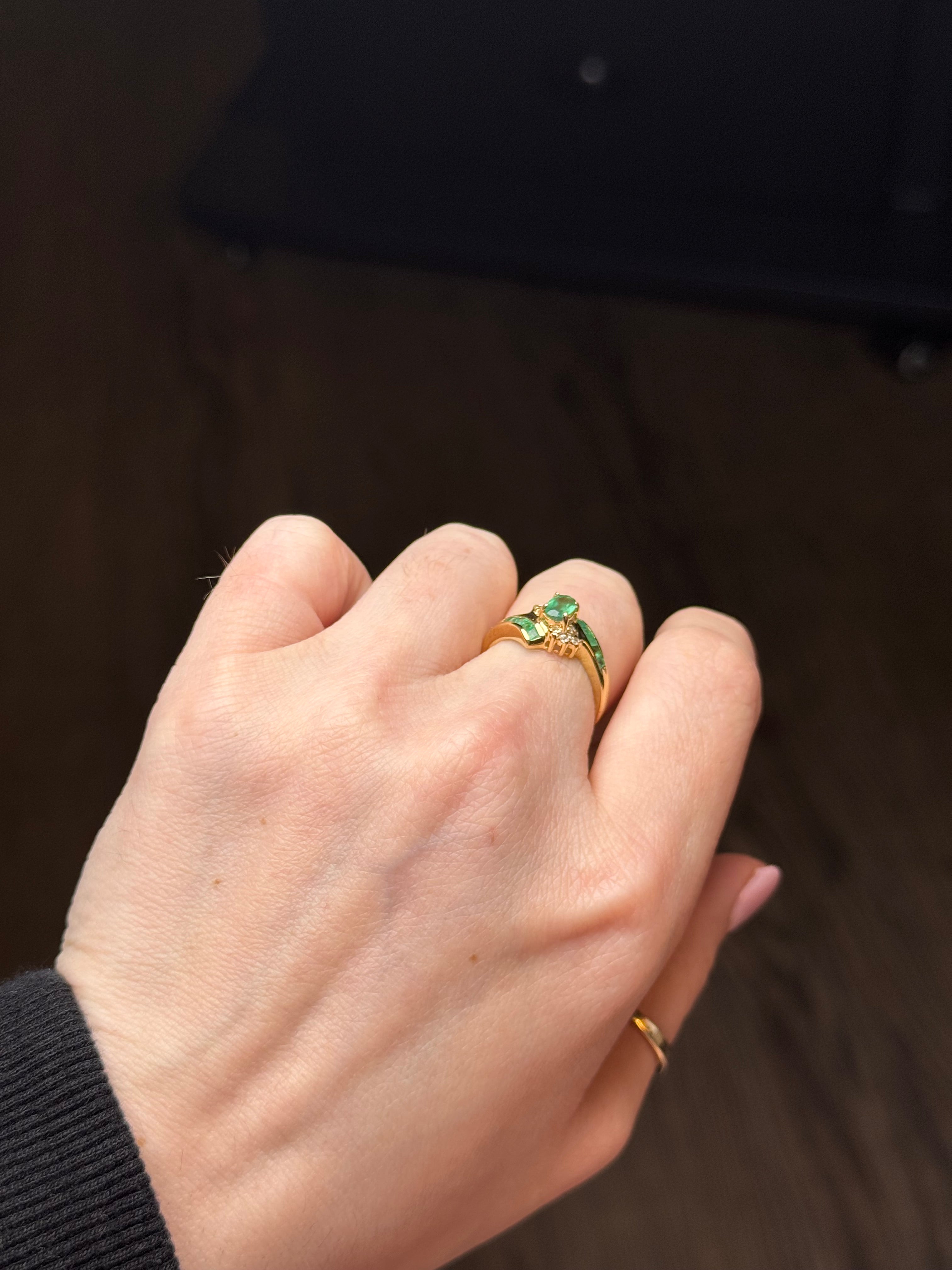 10K Gold Emerald & Diamond Ring – Size 7