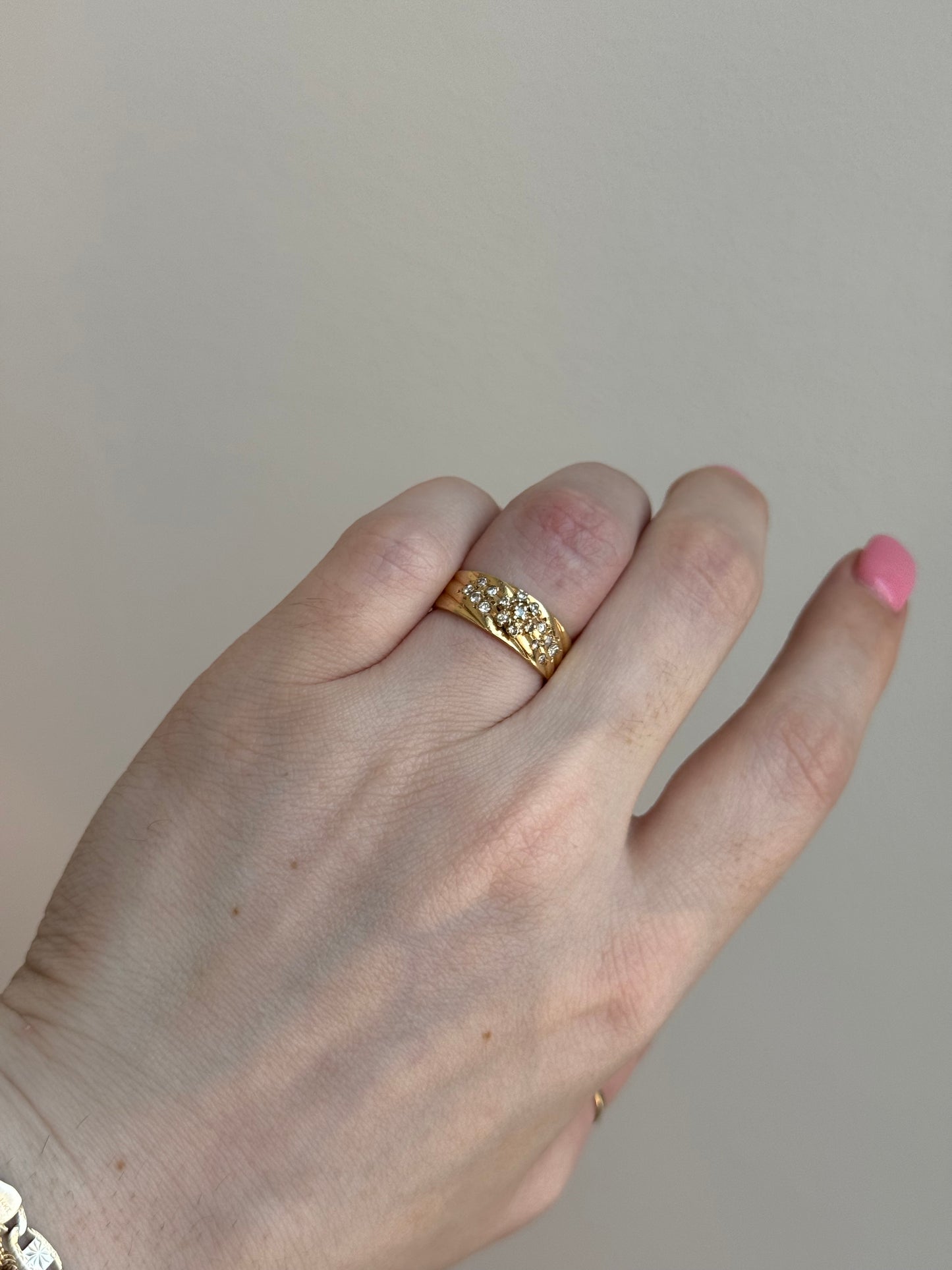 14k Diamond Ring - Size 6.25