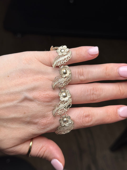 Silver Bracelet - Size 6.75