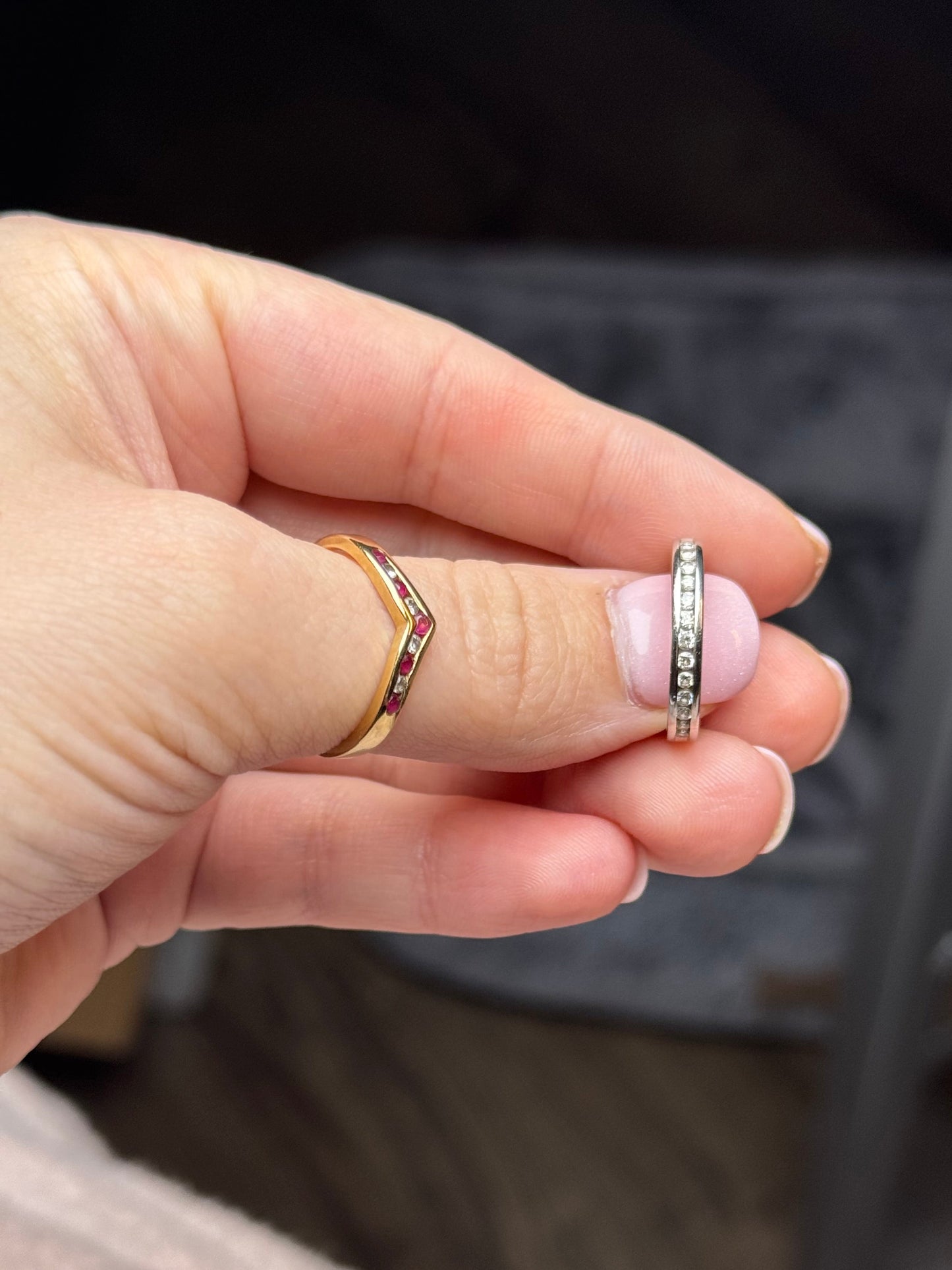 14k White Gold Channel Band Ring - Size 6