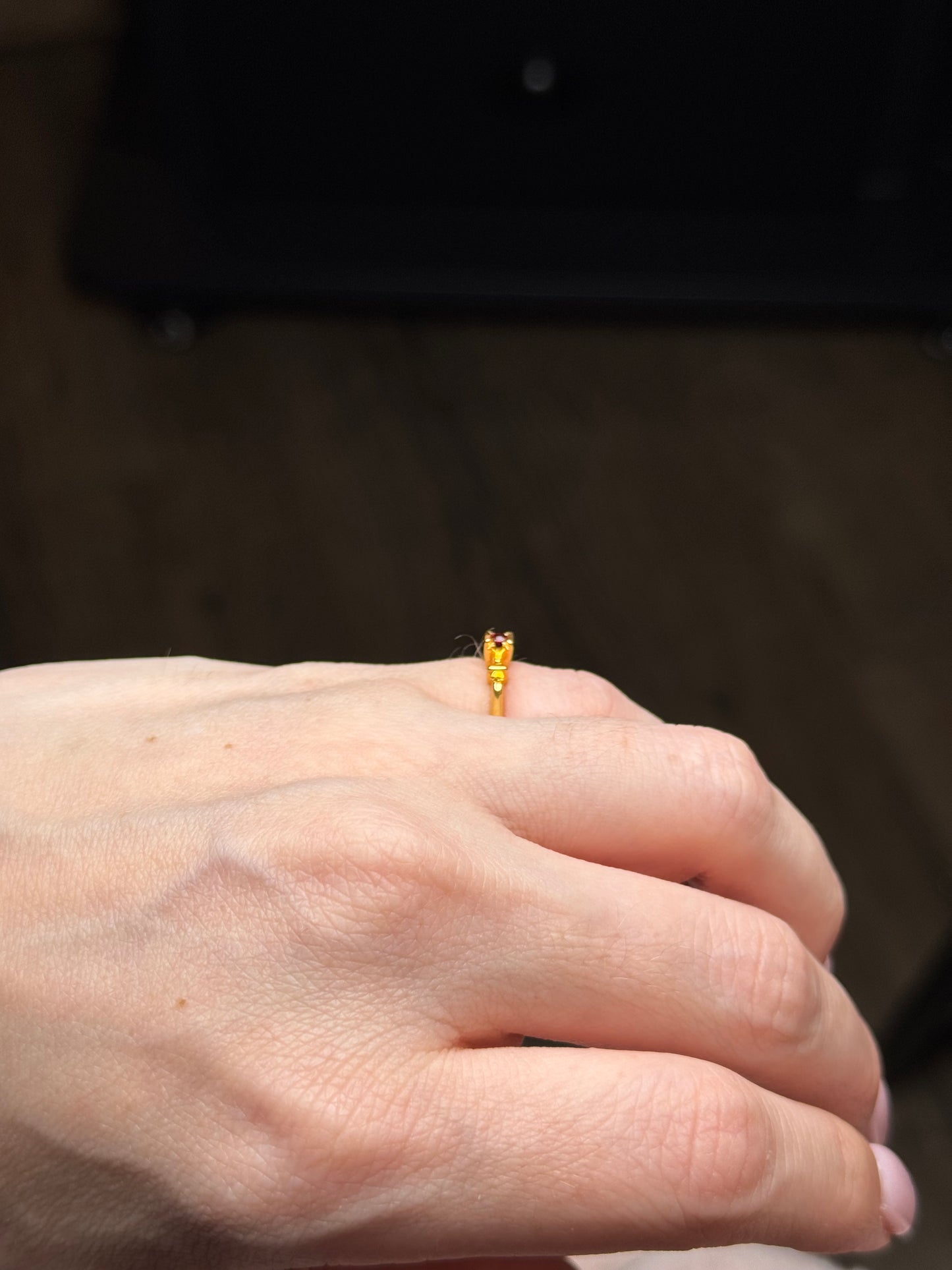 10K Spinel or Topaz Ring - Size 3.75