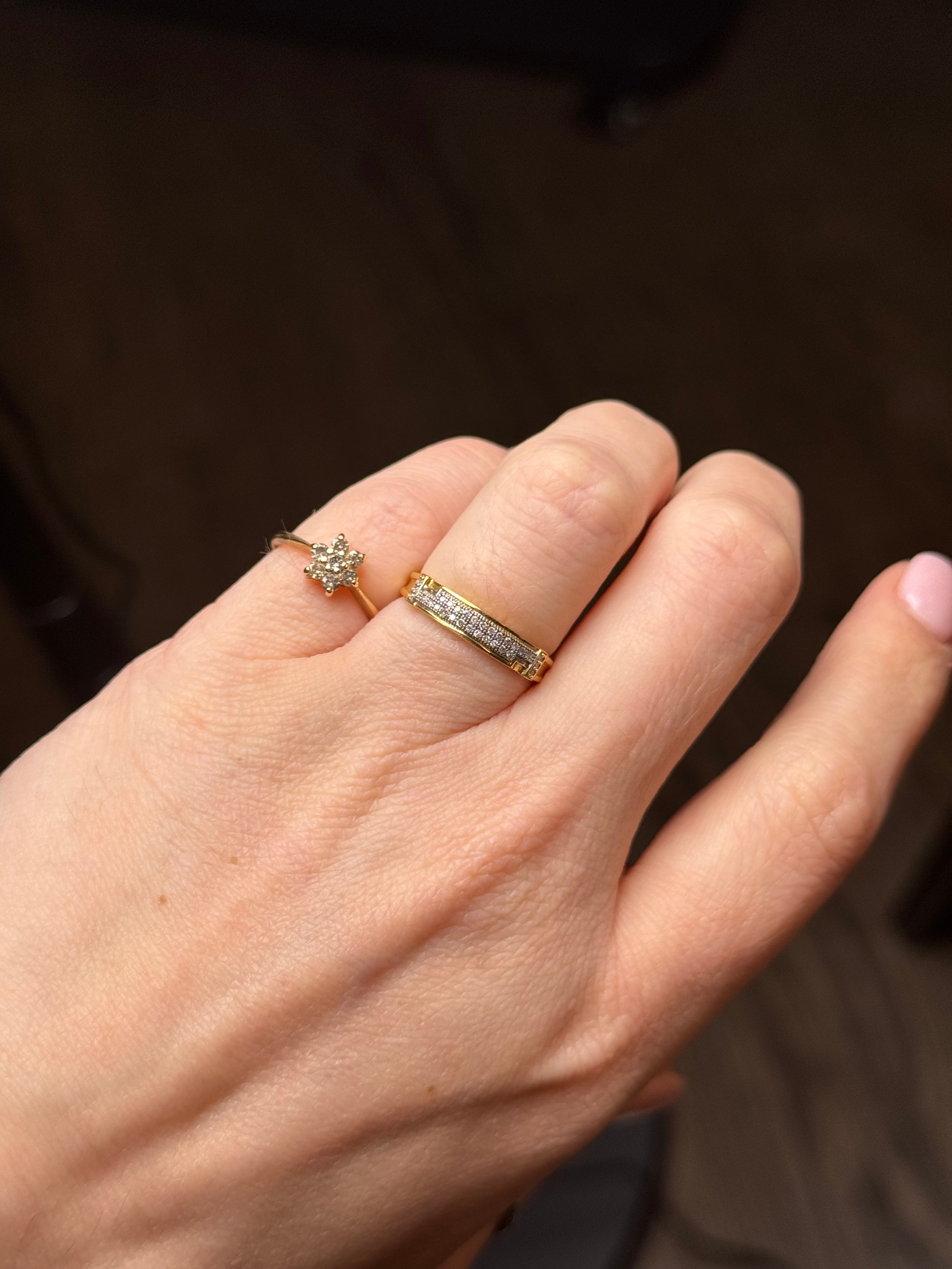 10k Diamond Ring - Size 7-7.25