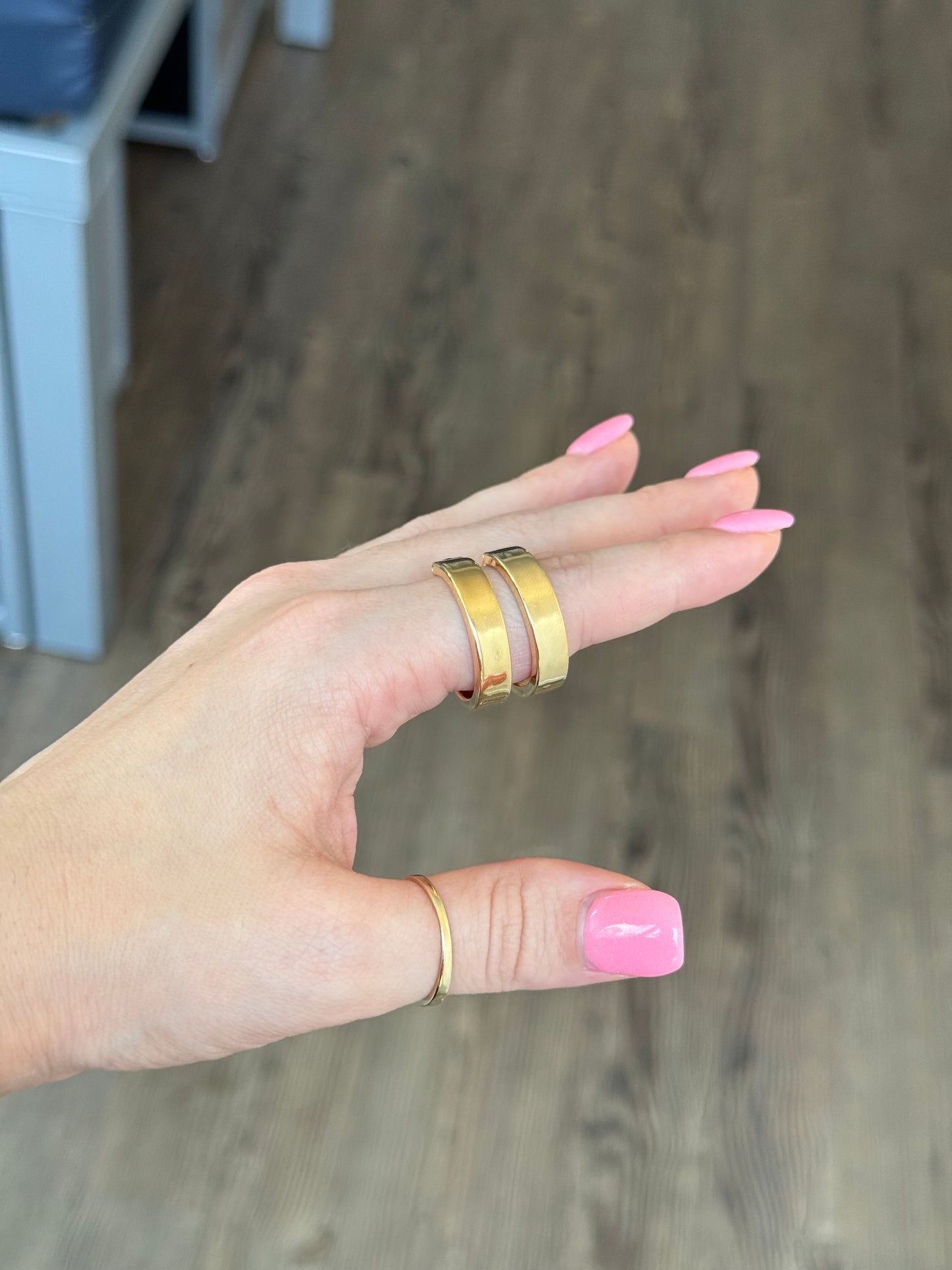 14k hoops 5.85mm wide 26mm long