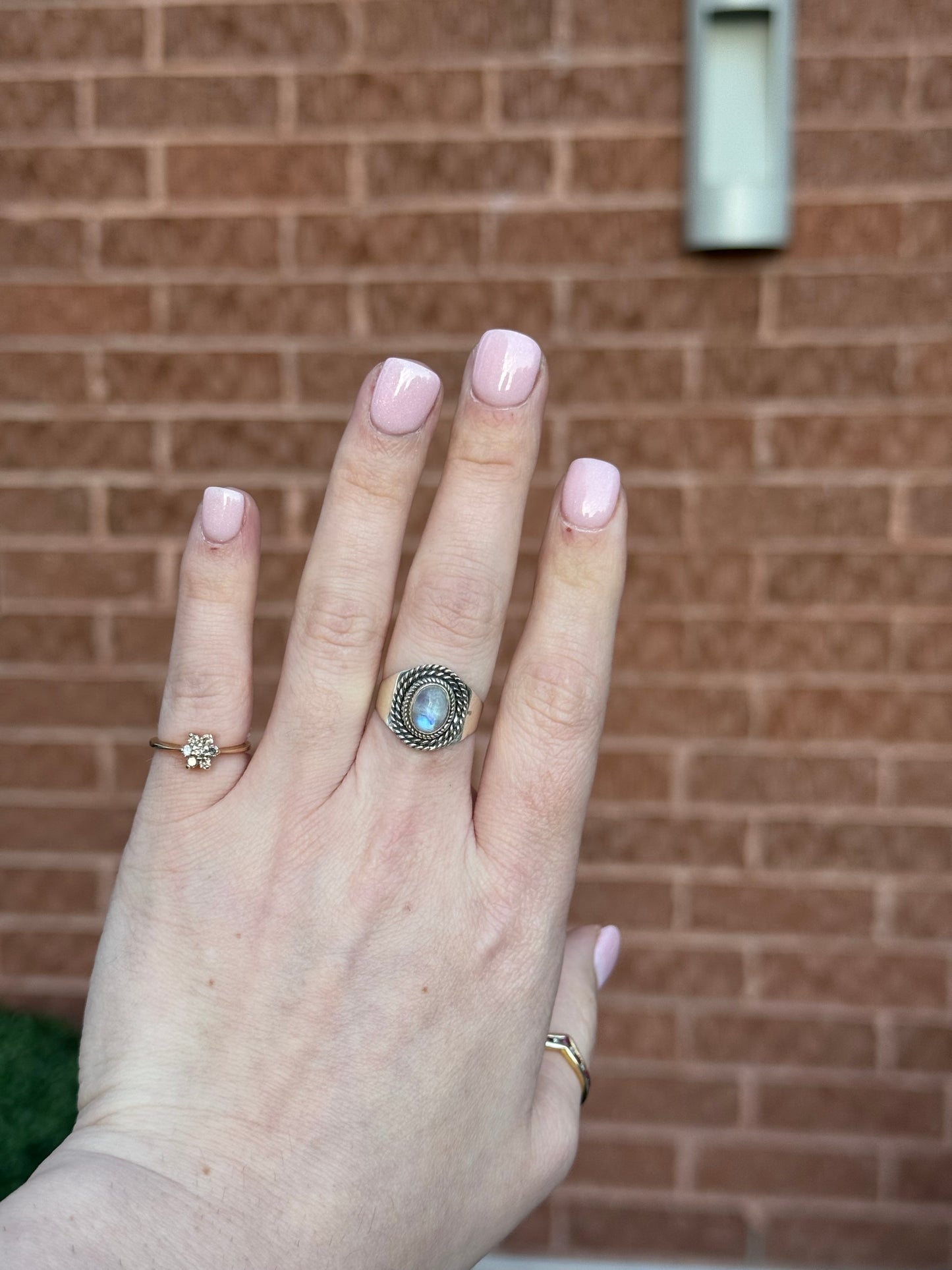 Sterling silver Moonstone Ring - Size 8