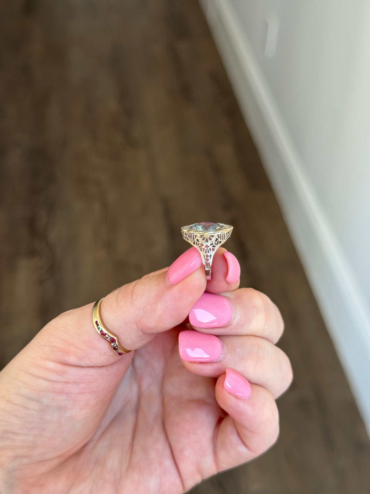 10k White Gold A&S Federated Abraham & Strauss Pinky Ring - Size 2.5