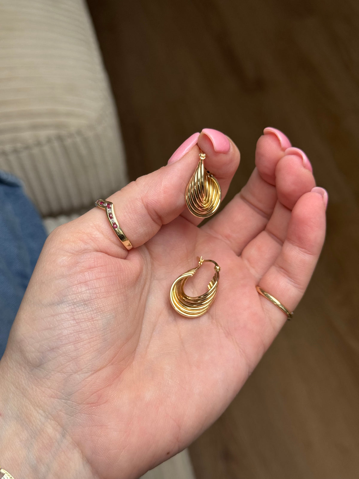 14k hoops