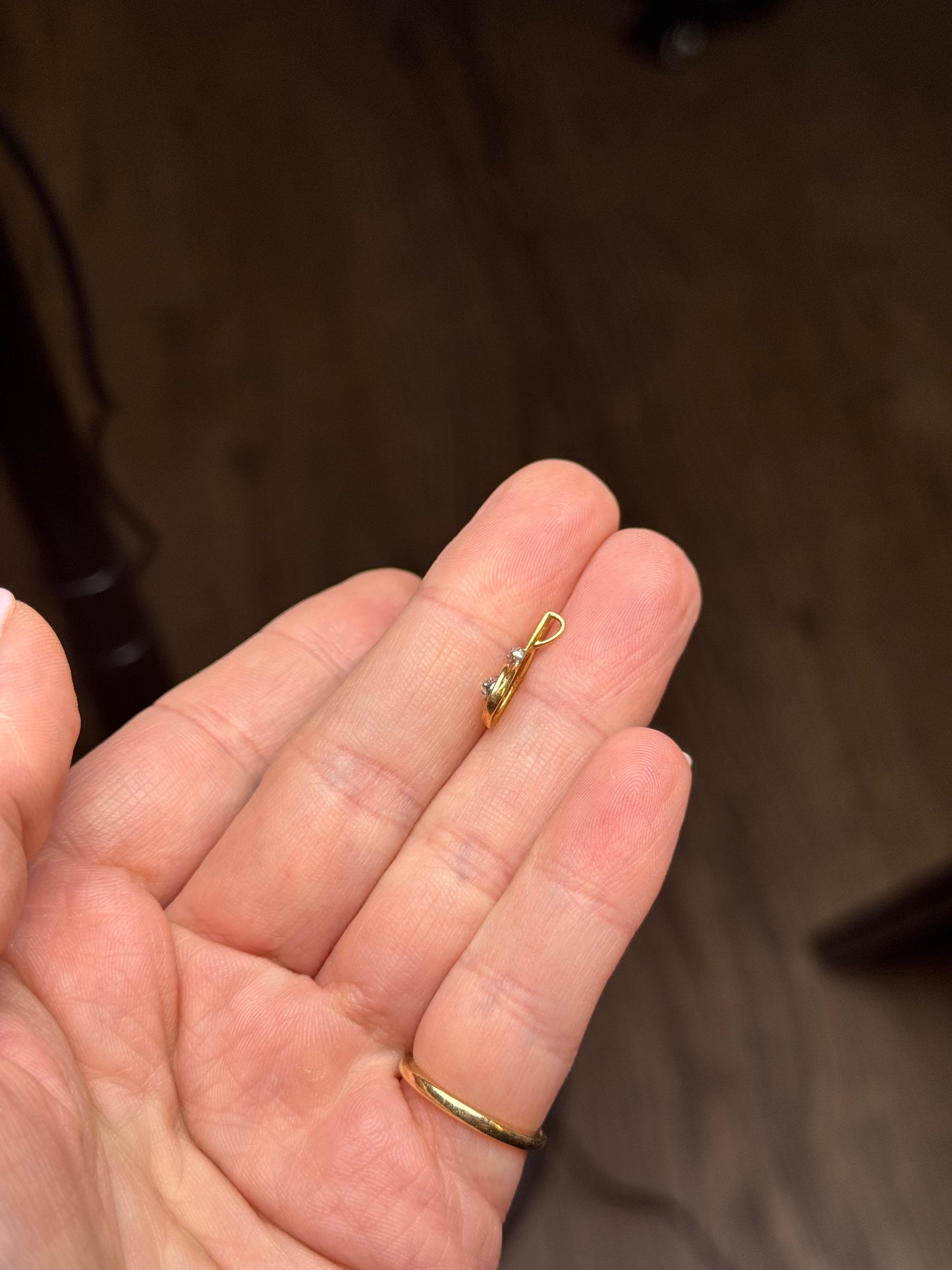 14k diamond pendant