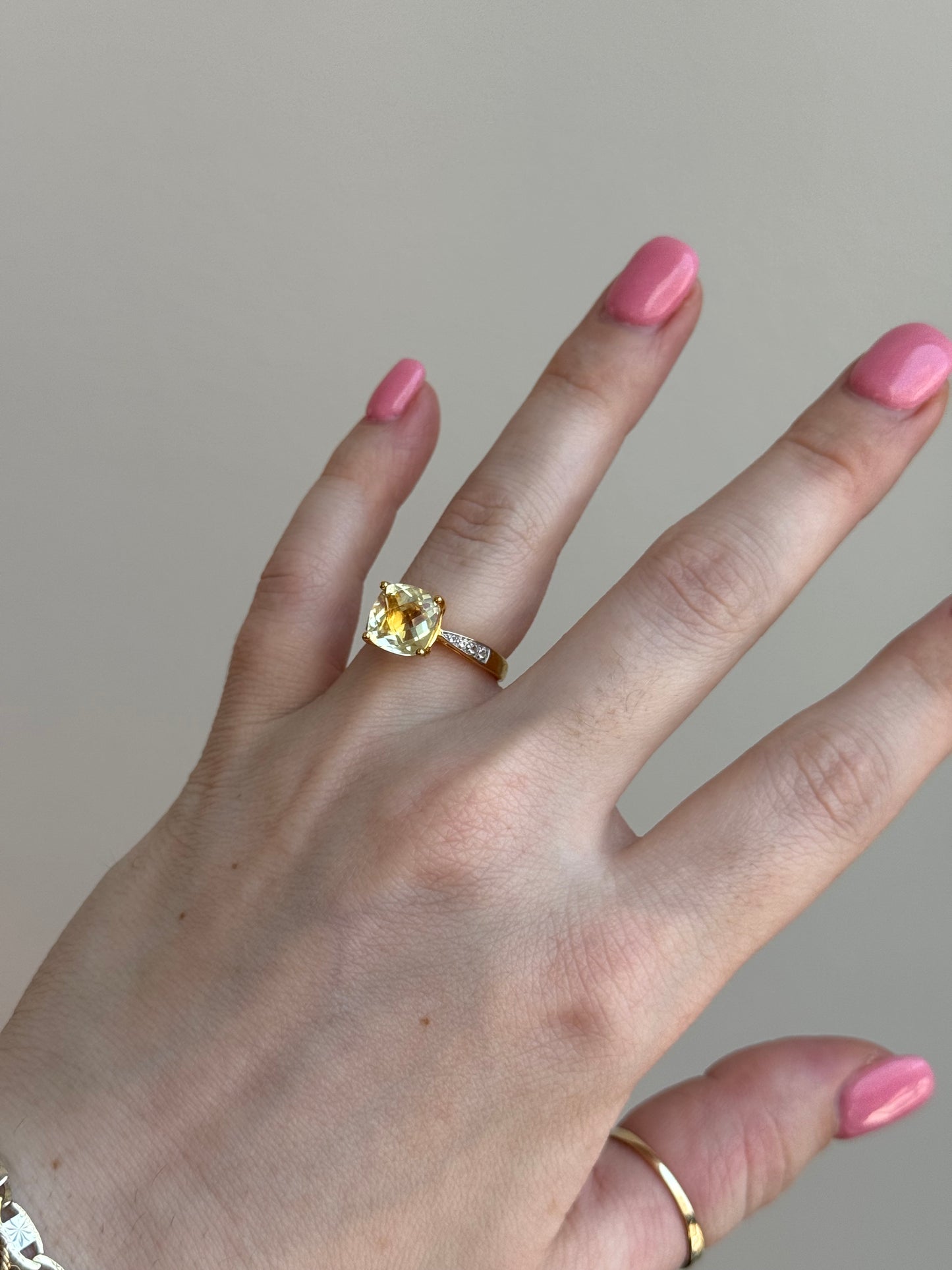 14k Citrine with Topaz sides ring - size 6.75