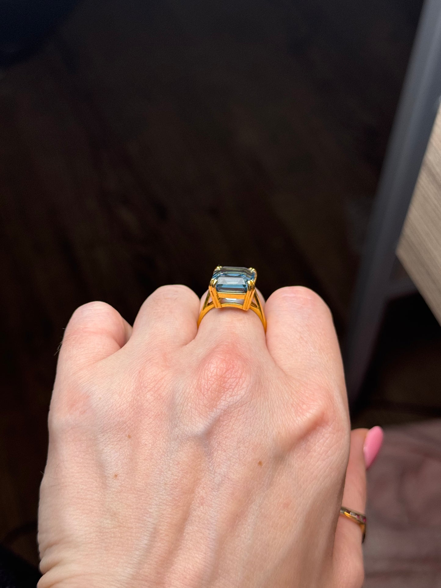 14k Topaz Ring - Size 8.75-9