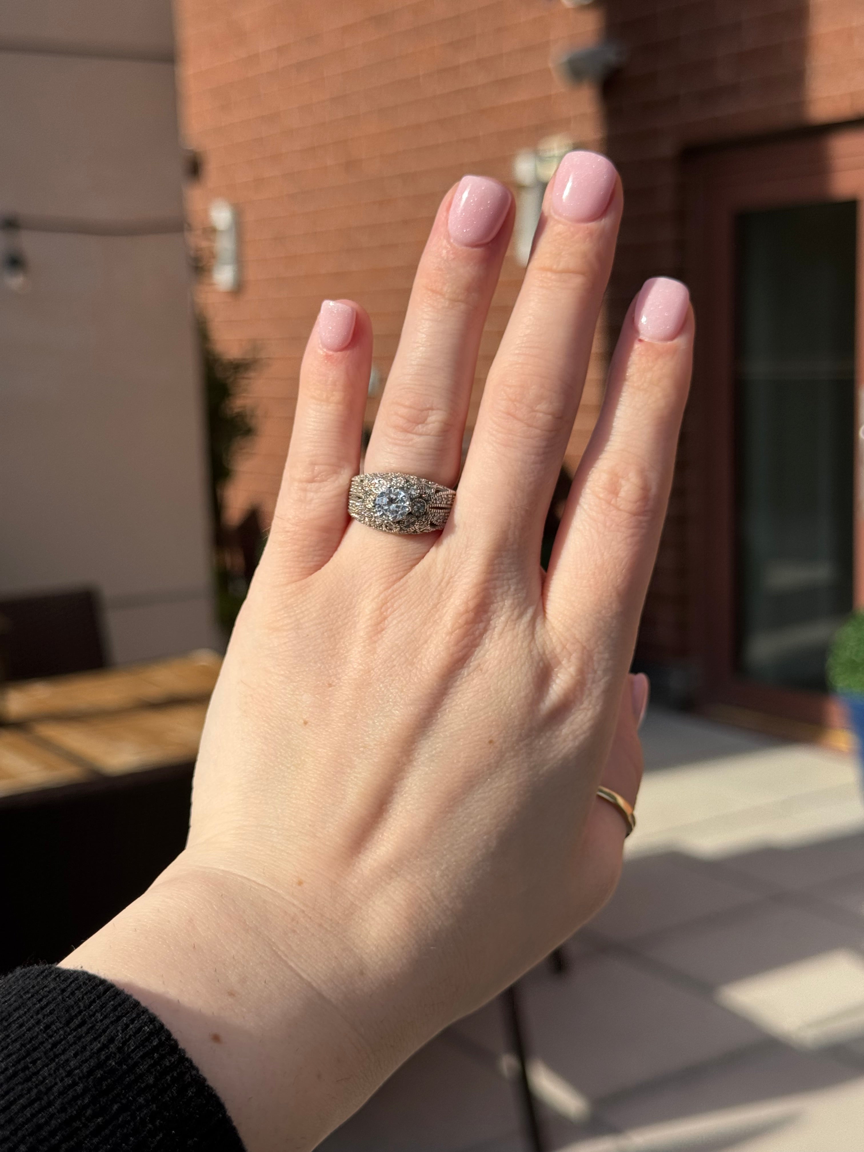 Sterling Silver Glass or CZ Ring – Size 6.75