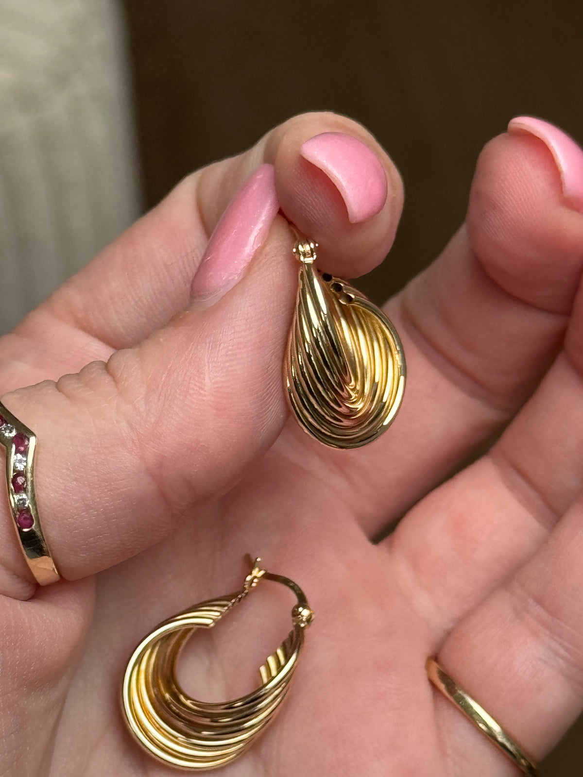 14k hoops