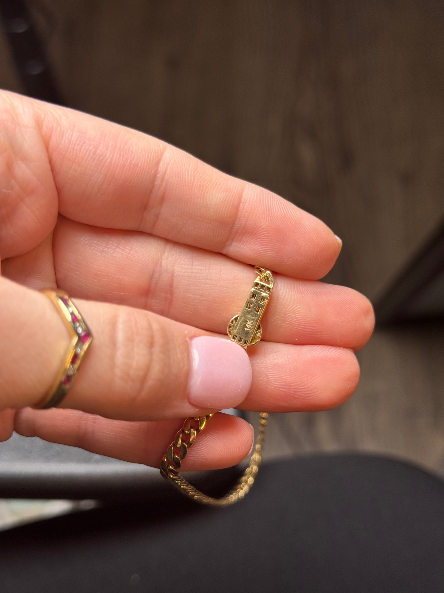 14k Bracelet - 9 inches (not diamonds)