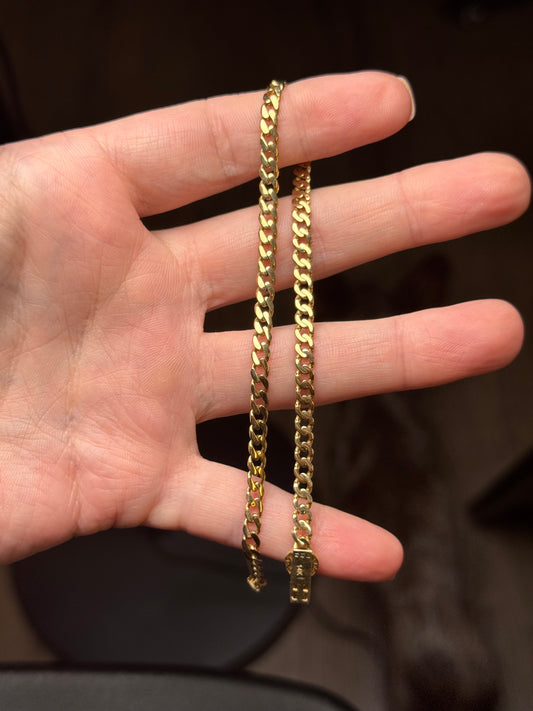 14k Bracelet - 9 inches (not diamonds)