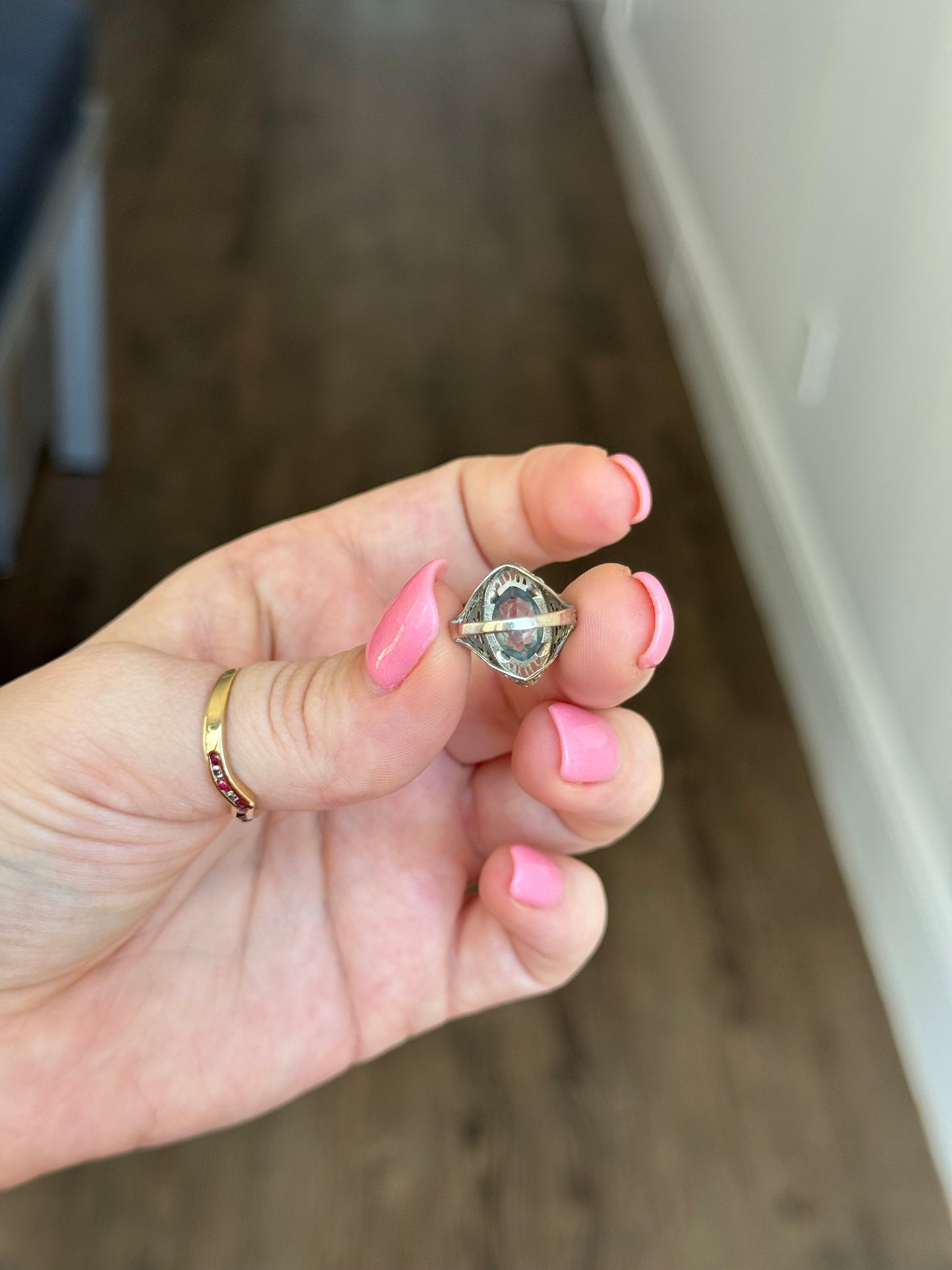10k White Gold A&S Federated Abraham & Strauss Pinky Ring - Size 2.5